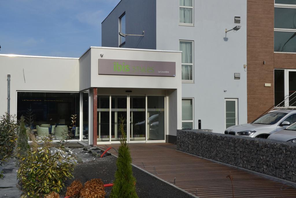 Ibis Styles La Louviere Hotel Exterior photo